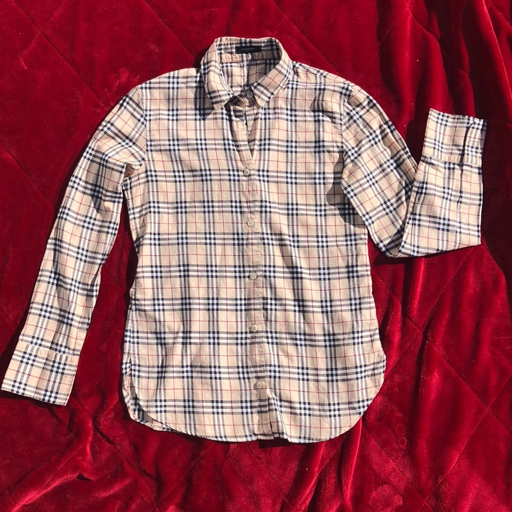 Burberry button down long sleeve shirt size 6